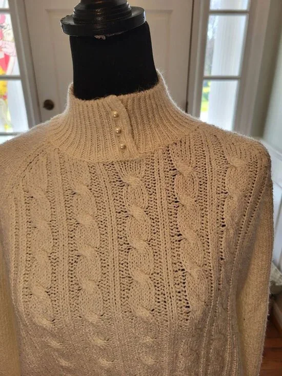 Karen Scott Vintage 90's Mock Neck Cable Knit Sweater Pearl Buttons PM Preppy - Picture 2 of 8